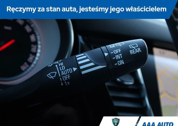 Opel Astra cena 42000 przebieg: 180255, rok produkcji 2017 z Zawadzkie małe 379